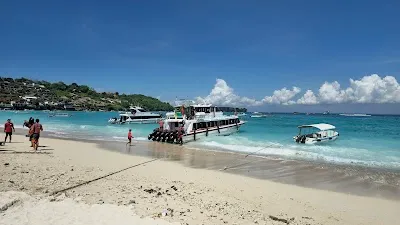 Lembongan Harbour