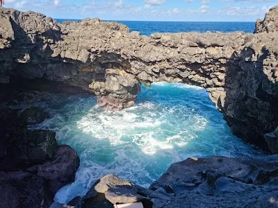Explore Pont Naturel, Mahebourg
