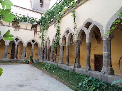 Visit Chiostro di San Francesco, Sorrento