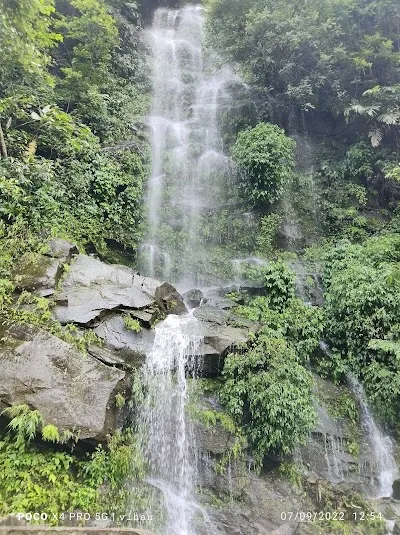 KEVIN WATERFALL, Bhalukpong
