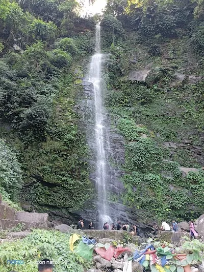 Tippi Jharna, Bhalukpong