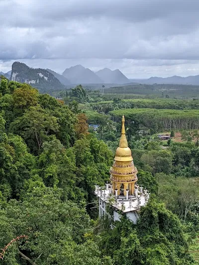 Check out Khao Na Nai Luang Dharma Park, Khao Sok