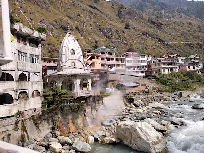 Check out Manikaran Hot Water Pool, Jibhi