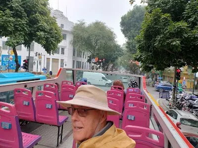 Xe 2 tầng Hà Nội - Hop on hop off bus Vietnam Sightseeing