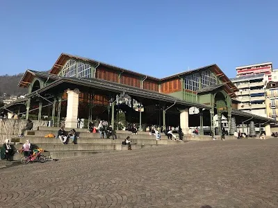 Explore Marché Couvert, Montreux