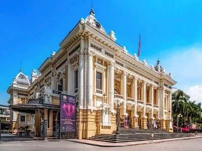 Visit Hanoi Opera House, Sapa