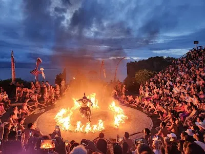 Check out Kecak Uluwatu, Ubud