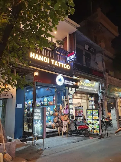 Visit Pub Street, Hanoi