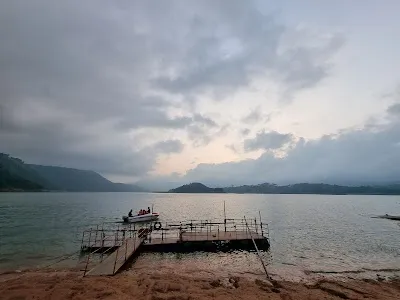 Explore Umiam Boating Point, Cherrapunji