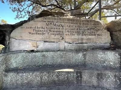 Explore Mrs Macquarie's Chair, Sydney