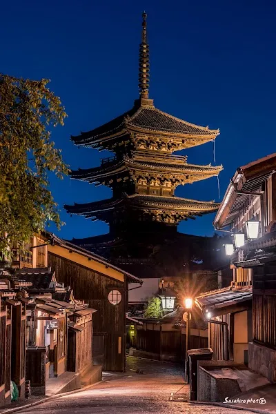 Explore Hōkan-ji Temple (Yasaka Pagoda), Kyoto