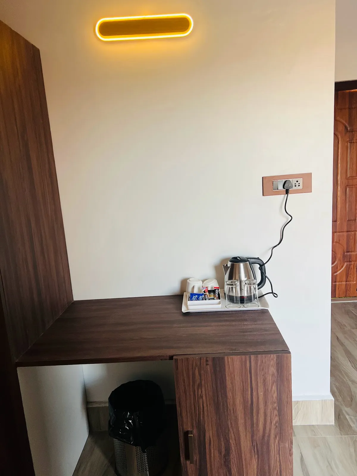 Manha Hotel, Cherrapunji