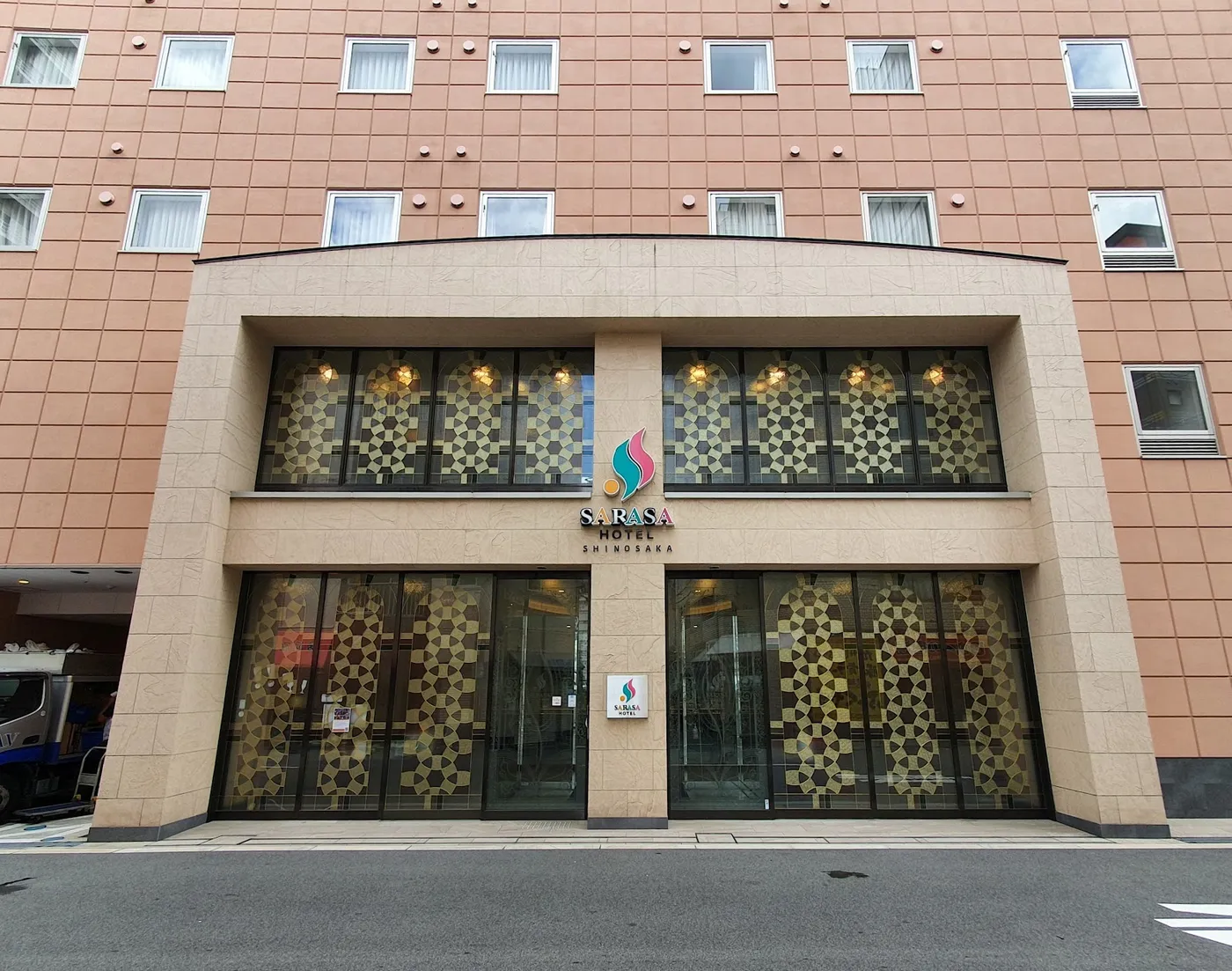 Sarasa hotel Shin-Osaka, Osaka