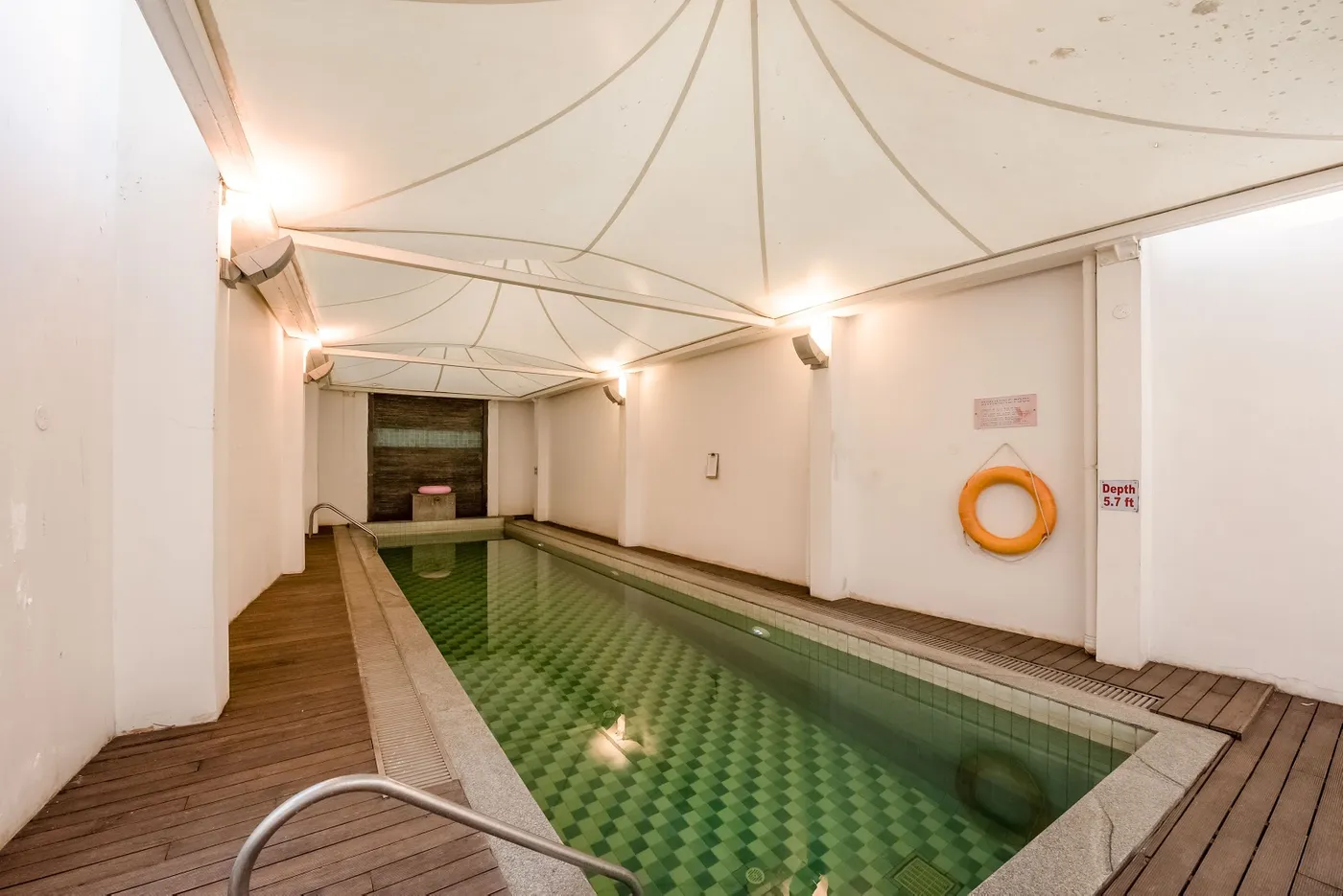 Springs Hotel and Spa, Bengaluru