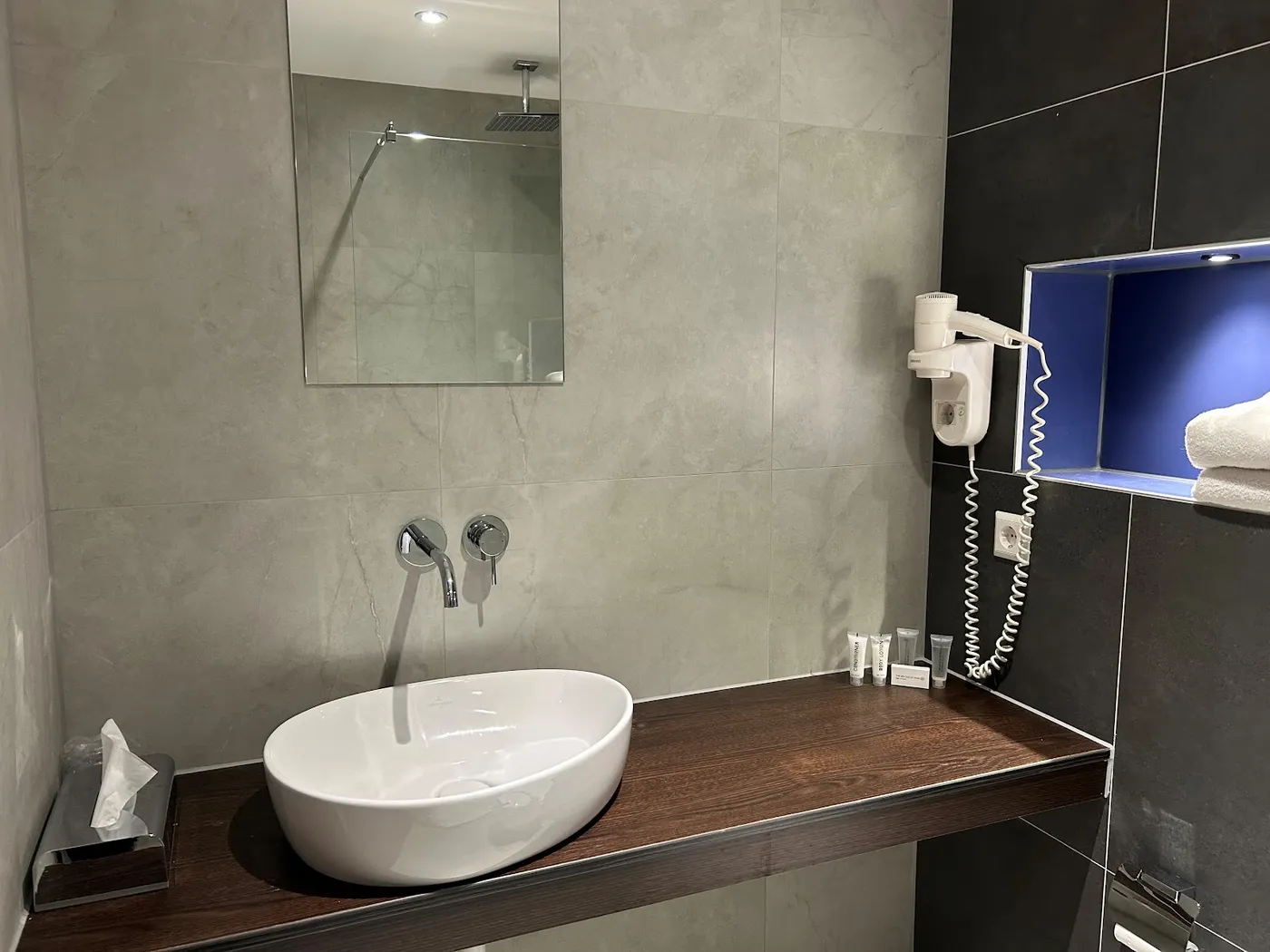 XO Hotels Blue Square, Amsterdam
