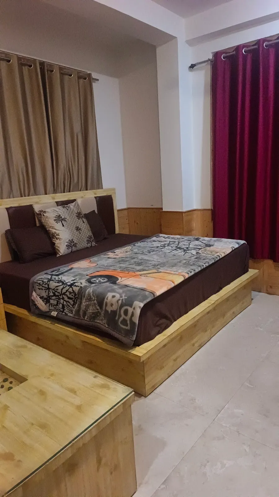 Shesh Besh Guest House & Restaurant in Kasol, Kasol