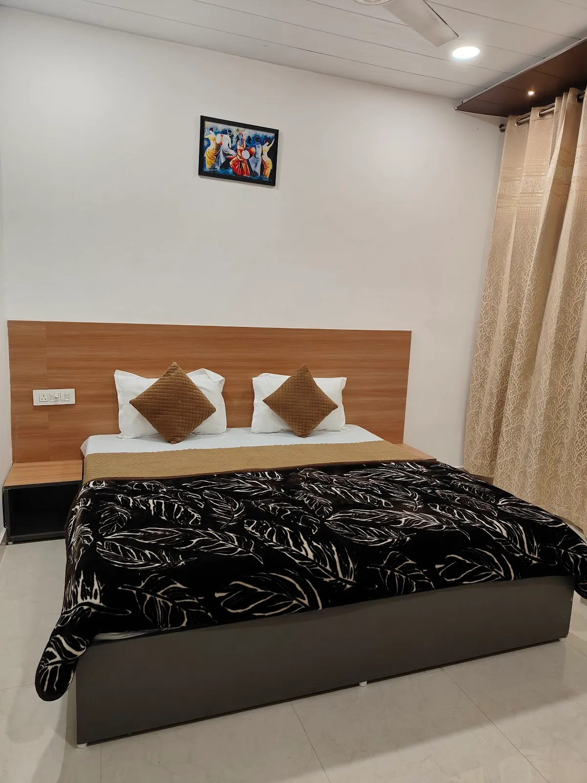 Hotel Golden Oak, Amritsar