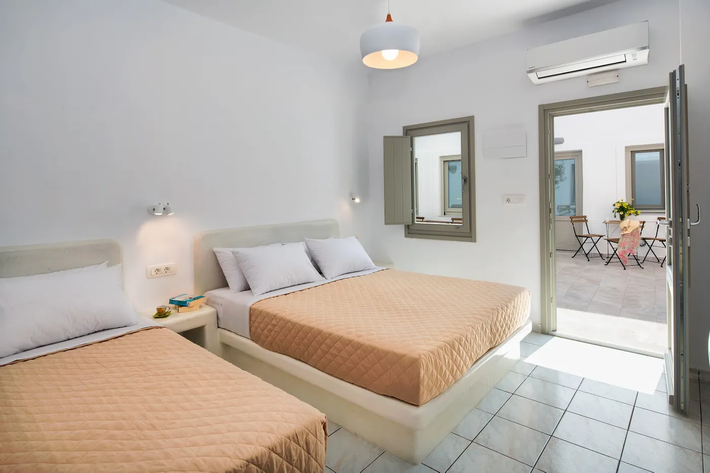 Olive Tree Suites, Santorini