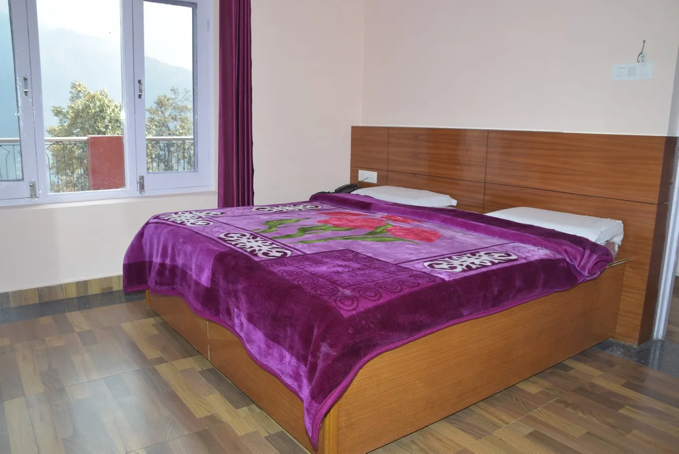 Hotel Monal, Dalhousie