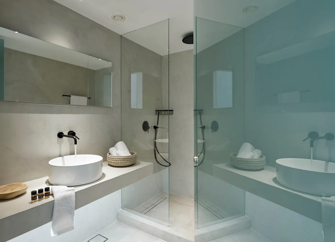 Arco Solium Suites, Milos