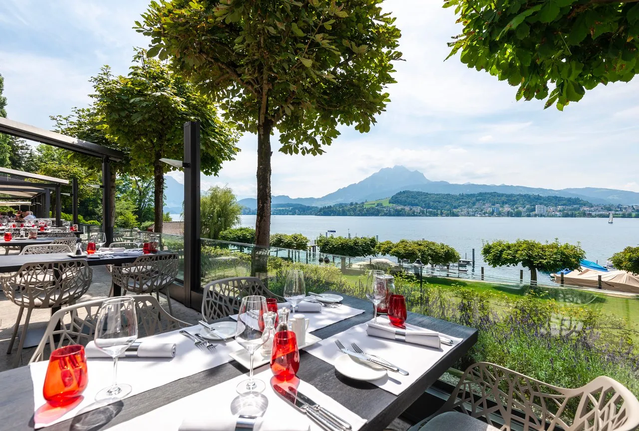 Dine at Hermitage on November 18, 2026