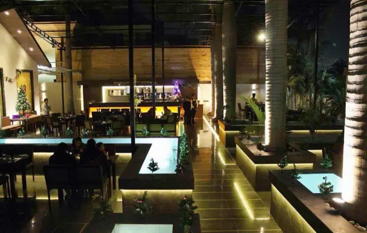 Dine at River Dine Restaurant & Banquet on August 12, 2025