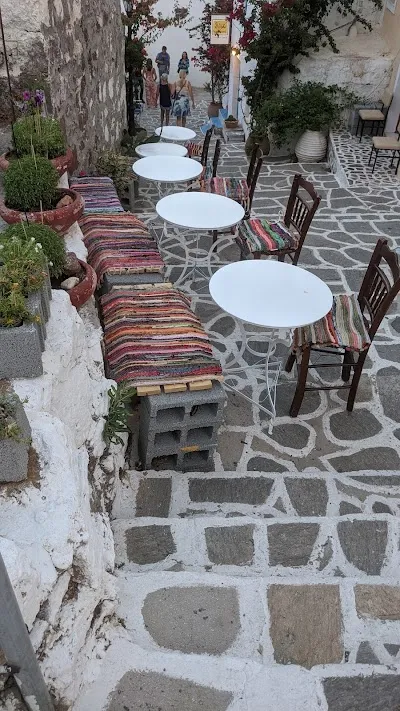 Dine at Vlahos on May 25, 2026