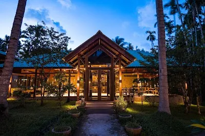 Dine at SeaShell, Neil on December 7, 2025