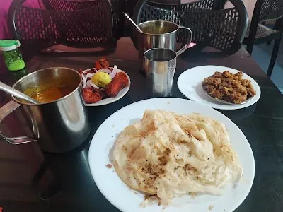 Dine at HOTEL RAHMANIYA CALICUT OOTY on December 20, 2025