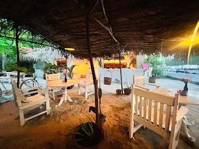 Dine at Casa Vintage Beach on April 5, 2026