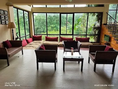 Dine at Landmark Woods on January 24, 2026