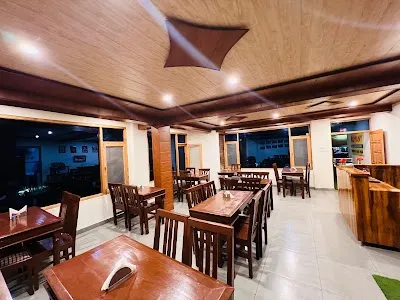 Dine at Restaurant Romany Pure Veg Manali, Manali
