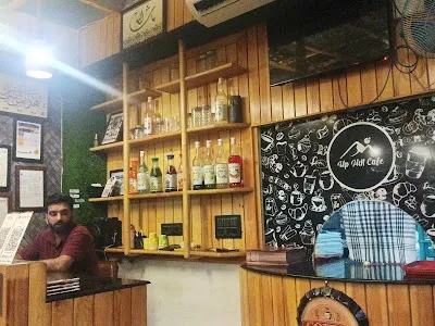 Dine at Uphillcafe official on January 25, 2026