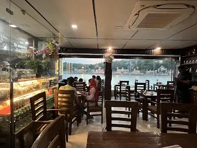 Dine at Kaafe — Best & Widest Ganga View Cafe in Rishikesh, Rishikesh