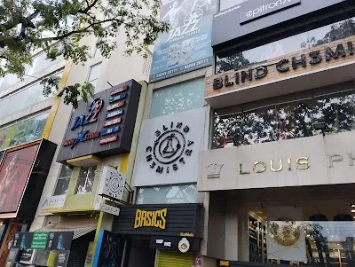 Dine at Blind Chemistry on March 5, 2026